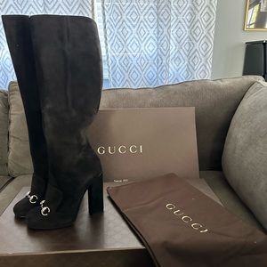 Brand new never worn Gucci boots with horse bit across the front